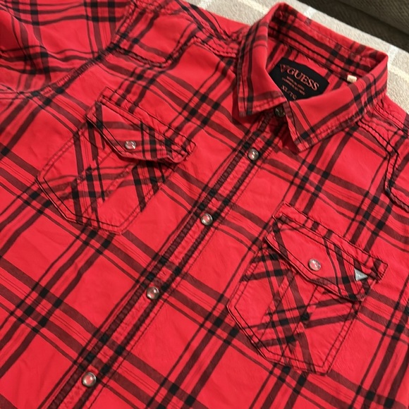 Men’s short sleeve dress shirt guess size XL - Picture 4 of 6